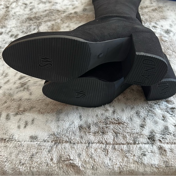 NIB Stuart Weitzman TIELAND Over Knee Suede Black Thigh High Boots w Heel Sz 8.5 - Picture 7 of 16